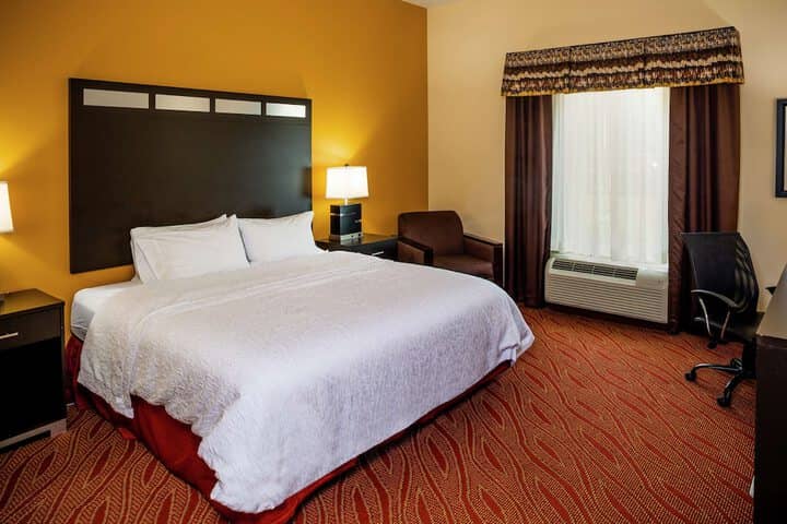 Room 15 of 70