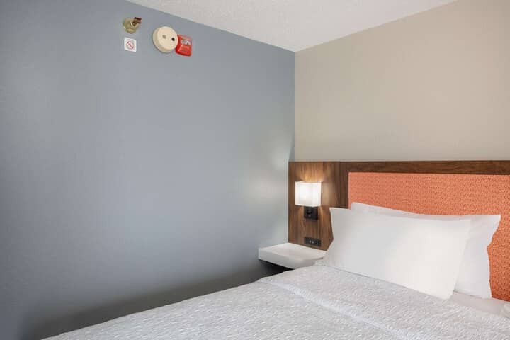 Room 7 of 35