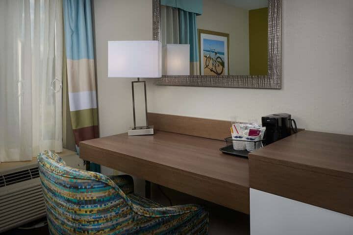 Room 16 of 58