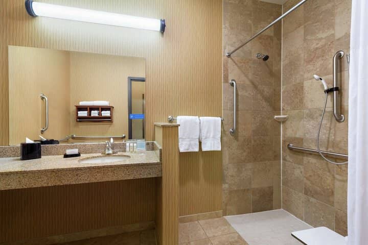 Bathroom shower