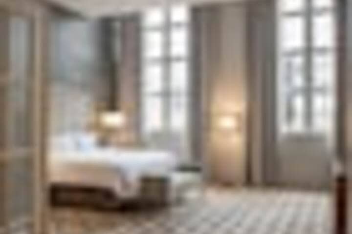 Room 8 of 291