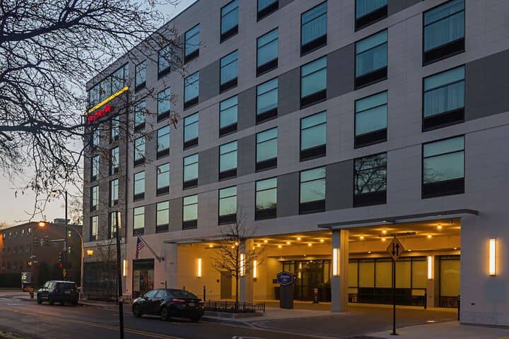 Hotel 50 of 58