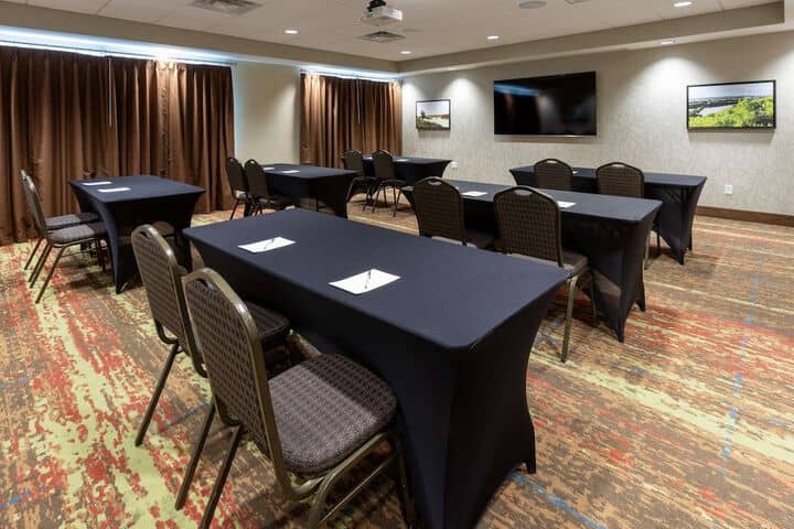 Meeting facility