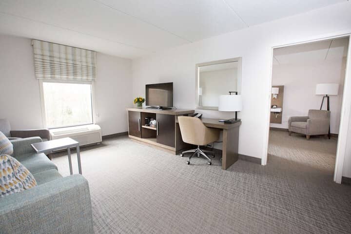 Room 18 of 46