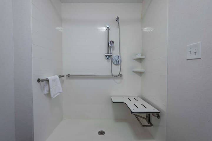 Room 41 of 63