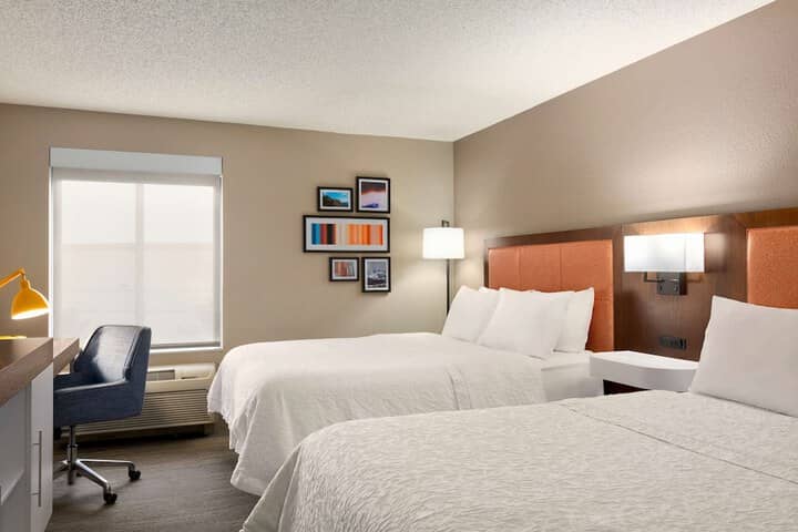 Room 18 of 50