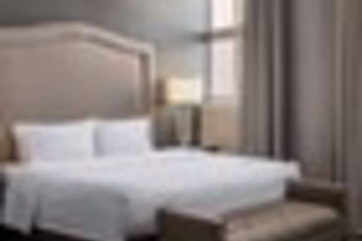 Room 98 of 291