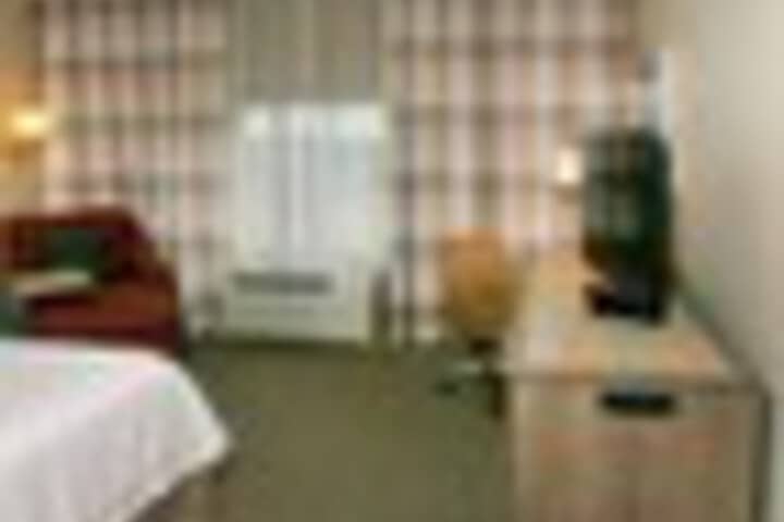 Room 38 of 90