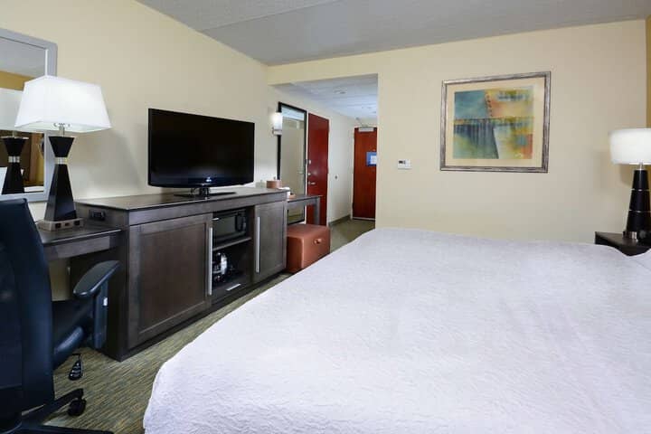 Room 14 of 49