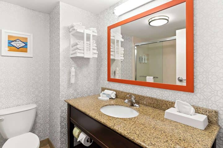 Room 15 of 26