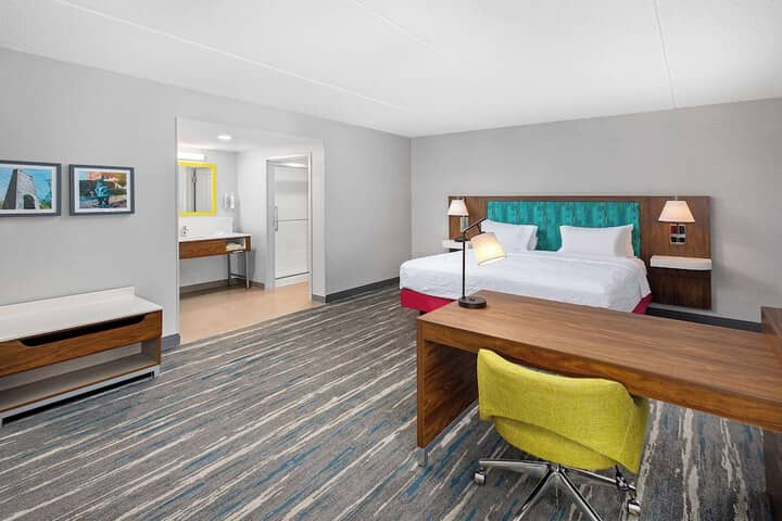 Room 3 of 31