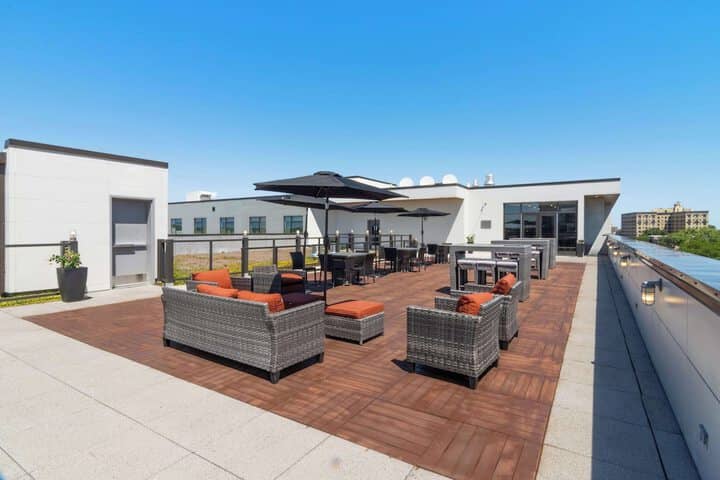 Terrace/Patio 56 of 58