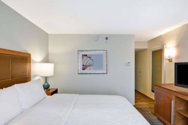 Room 34 of 96