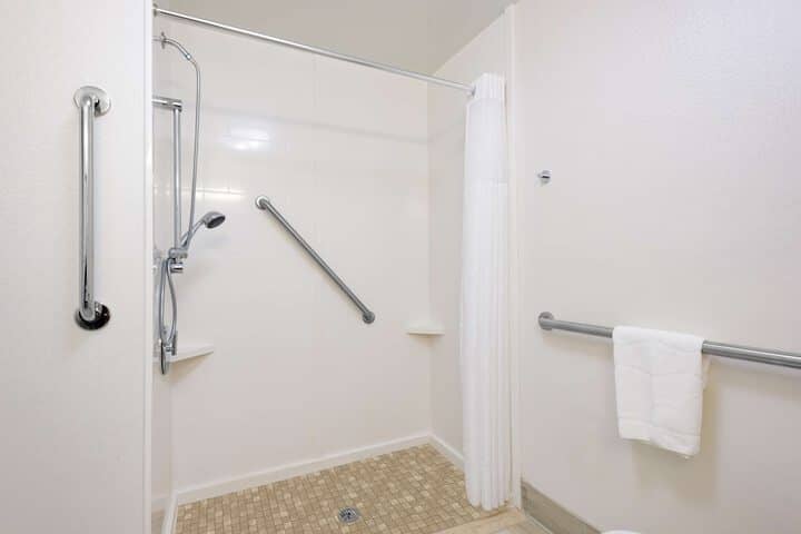 Room 31 of 50