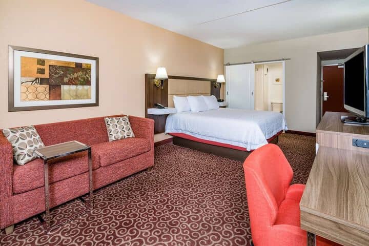 Room 7 of 22