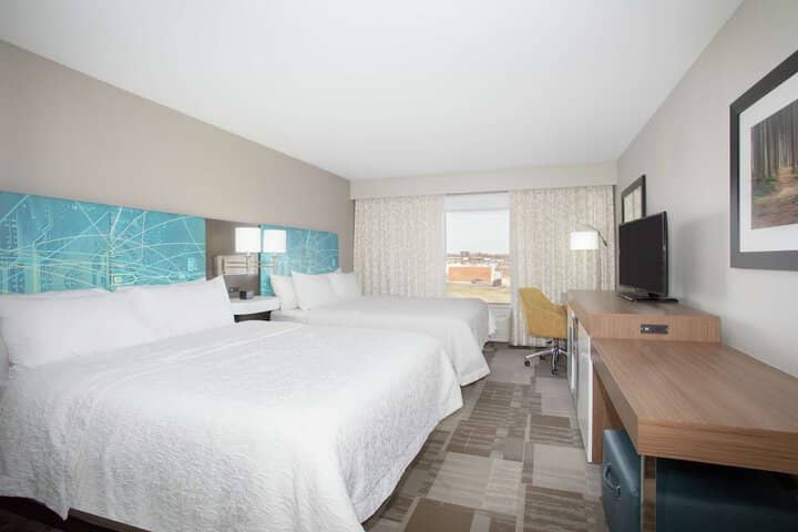 Room 16 of 37