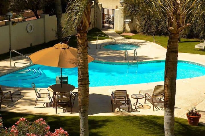 Pool 37 of 48