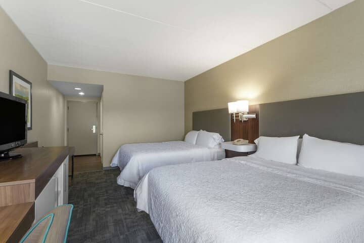Room 17 of 42