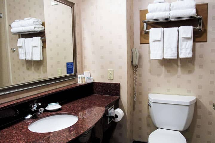 Room 50 of 79