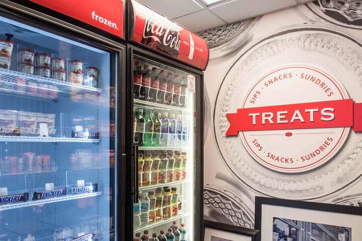 Snack bar