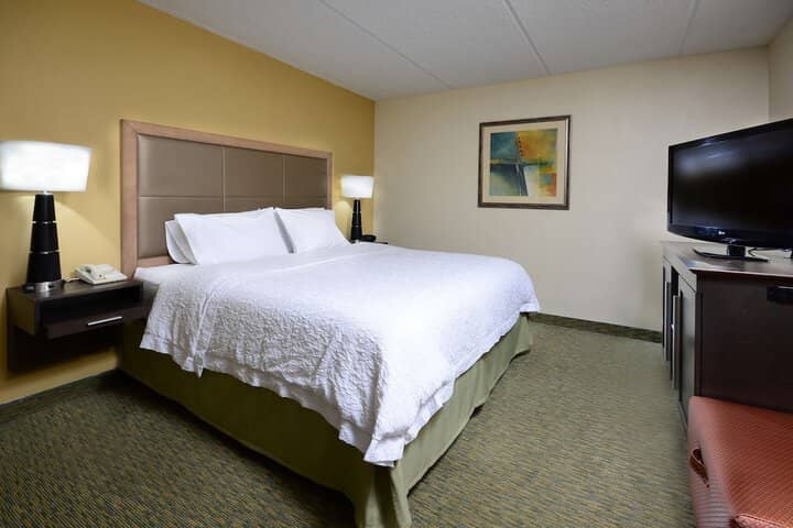 Room 12 of 49
