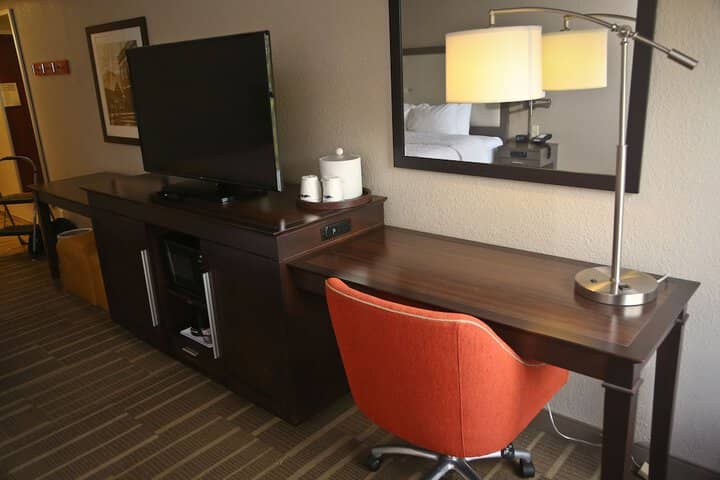 Room 7 of 63