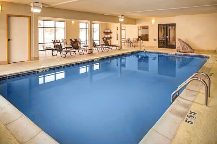 Pool 12 of 27