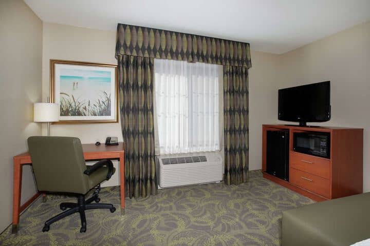 Room 45 of 80