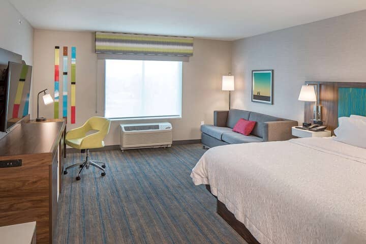 Room 6 of 14