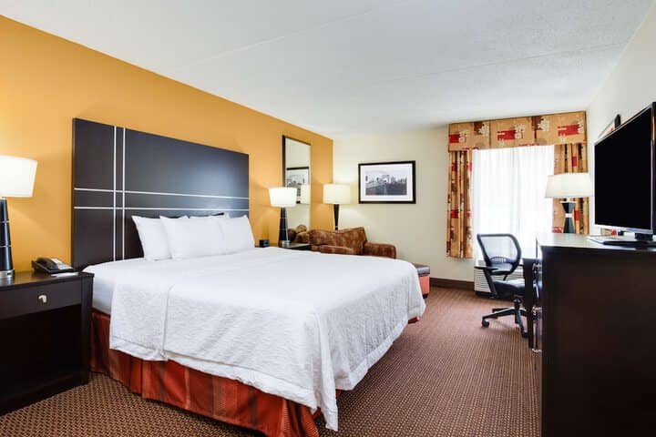 Room 19 of 47