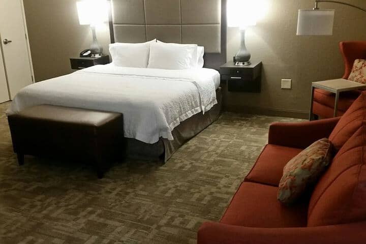 Room 8 of 25