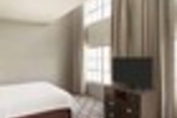 Room 62 of 291