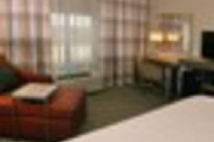Room 23 of 90