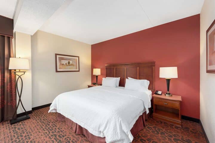 Room 8 of 29