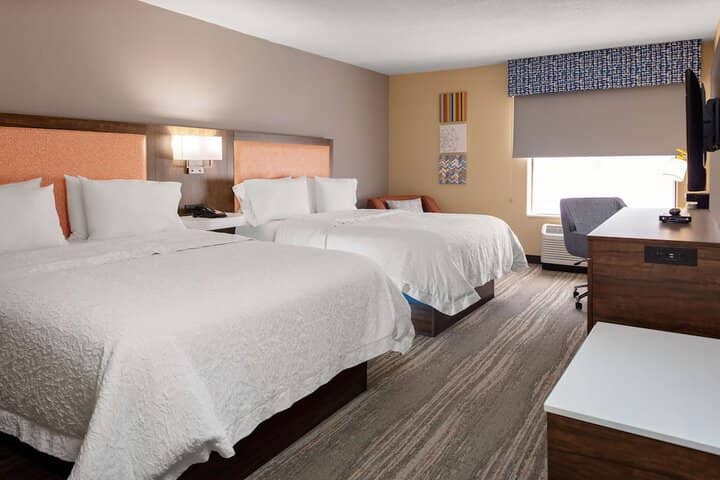 Room 5 of 20