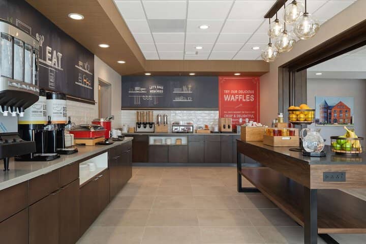 Breakfast area