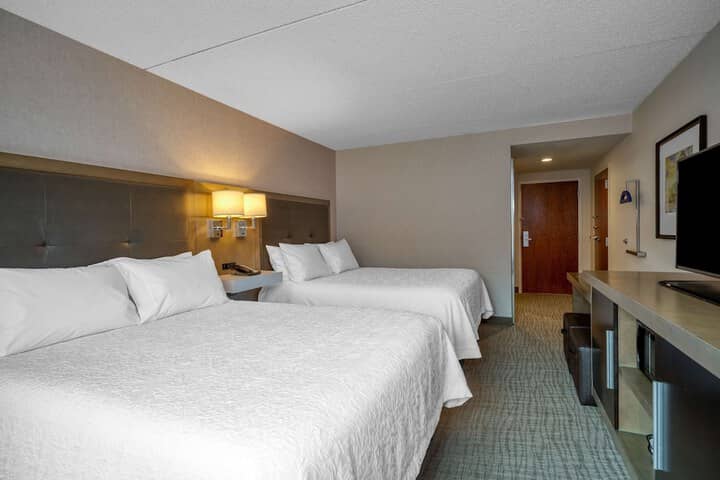 Room 12 of 46