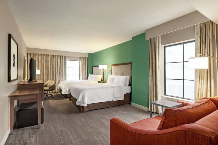 Room 57 of 291