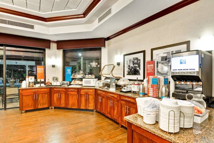 Breakfast/Coffee Service 55 of 63