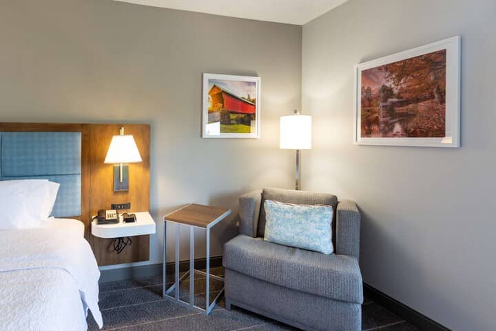 Room 11 of 53