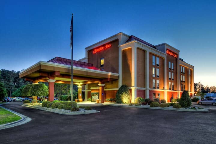 Hotel 56 of 58
