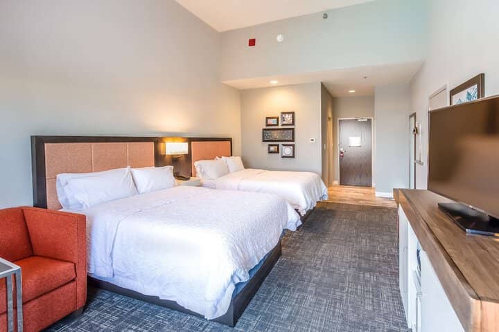 Room 30 of 110