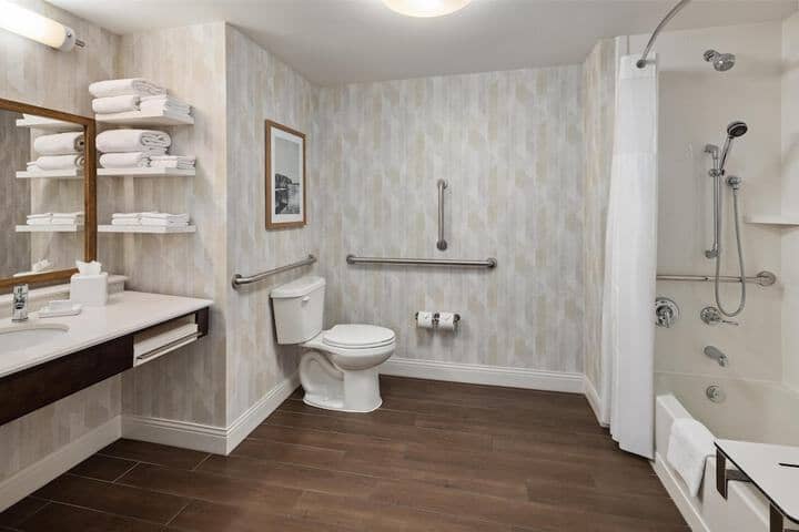 Bathroom shower