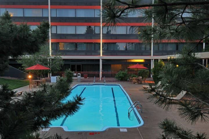 Pool 26 of 39