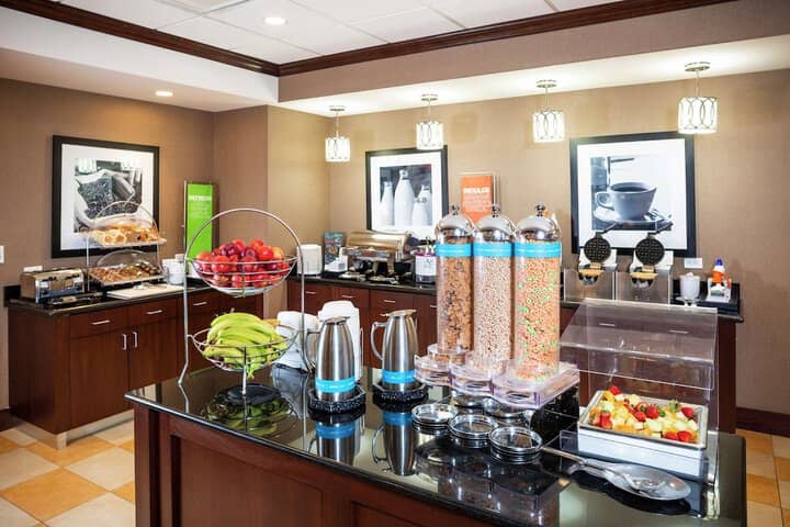 Breakfast/Coffee Service 55 of 70