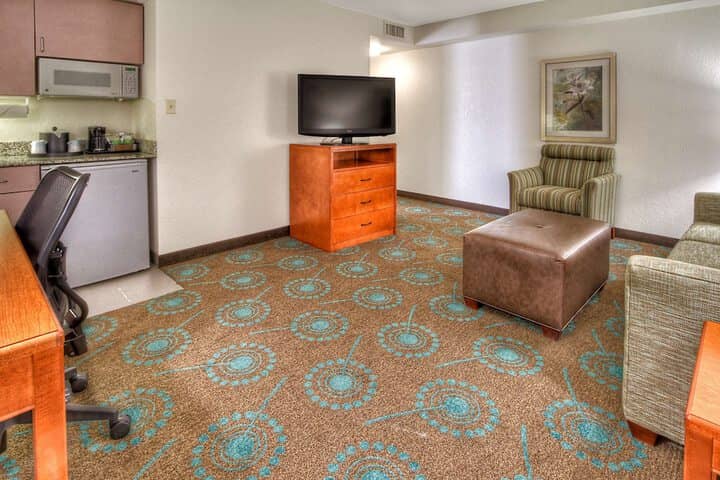 Room 28 of 58