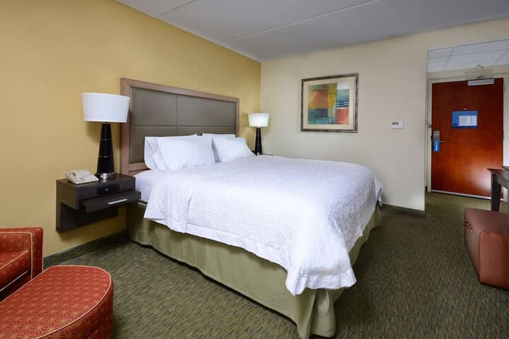 Room 10 of 49