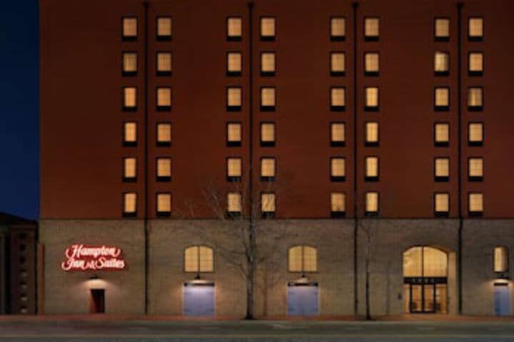 Hotel 286 of 291