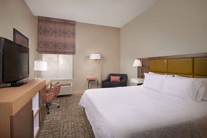 Room 6 of 29