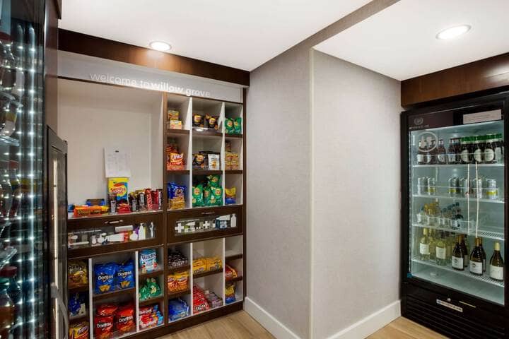 Snack bar